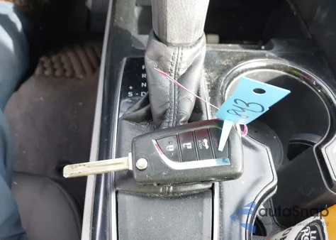 2019 Toyota Camry Le из США, поврежденный, VIN 4T1B11HK6KU802495